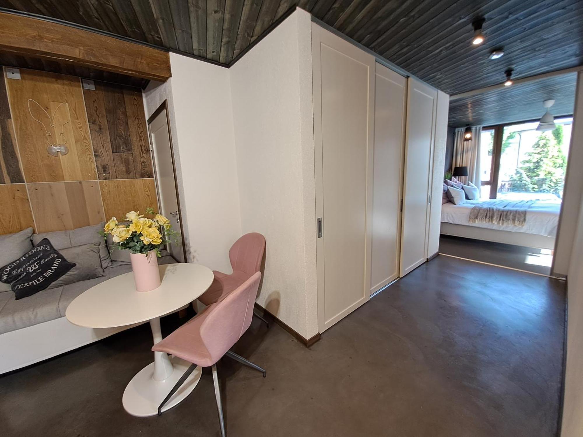 Lux Apartment Пярну Экстерьер фото